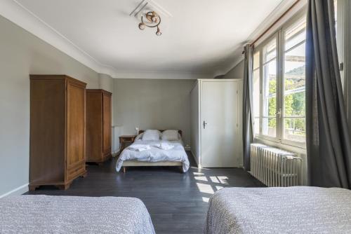 Hôtel du Rocher – Marseille, NY