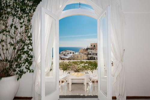 伊亞拉公寓別墅 (Residence Villa Yiara - Adults Only) in 波西塔諾市中心