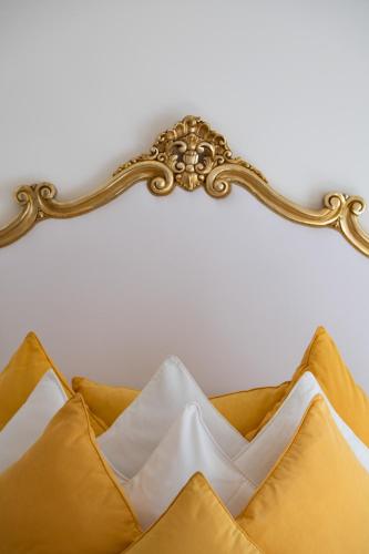 Superior Double Room with Sea View image 5