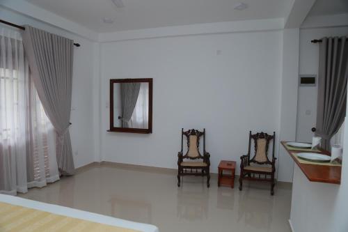 Apartment image 7