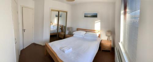 Aberdeen Serviced Apartments - Bloomfield - image 10