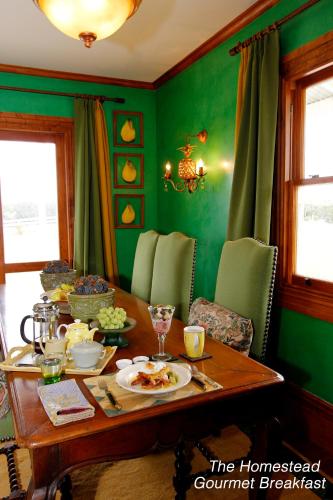 Ēdiens un dzērieni, The Cabin @ Tracy's Boutique BnB Farmstay in Wayby Valley