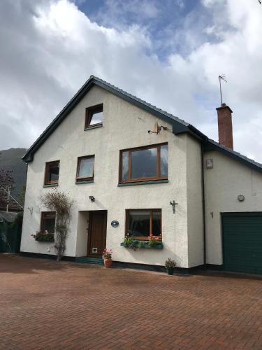 The Woolly Rock - Accommodation - North Ballachulish