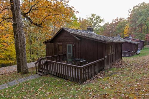 One-Bedroom Log Cabin