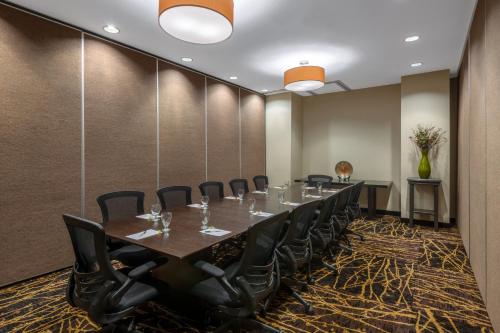 Radisson Hotel Colorado Springs - image 7