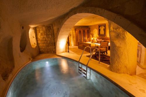 โรงแรมคายาคาปี พรีเมียม เคป - คัปปาโดเจีย (Kayakapi Premium Caves - Cappadocia Hotel) in เออร์กัป ซิตี้ เซ็นเตอร์