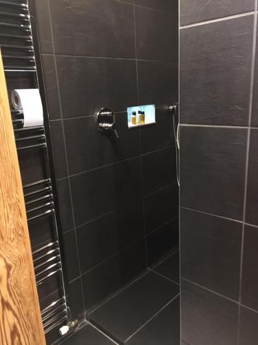 Verbier Medran + Private Sauna - main image