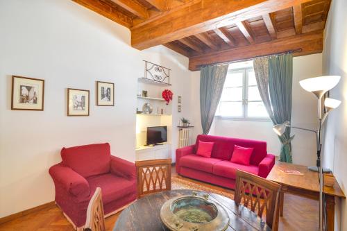 Palazzo Spinelli Charm Apartment 