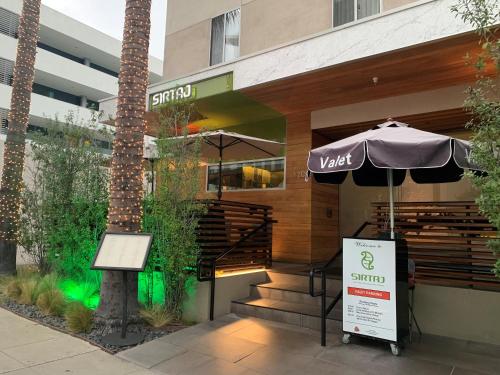 SIRTAJ – Beverly Hills