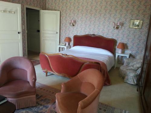 2 twin beds