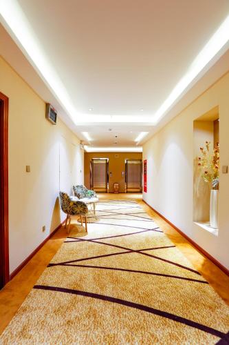 Diamond Pearl Hotel in Koh Pich