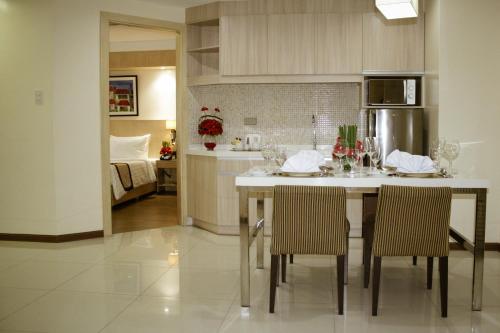 Facilities, Golden Prince Hotel & Suites in Cebu