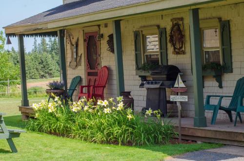 Bugaboo Cottages Bugaboo Cottages