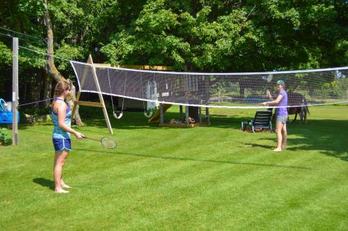 Bugaboo Cottages Bugaboo Cottages