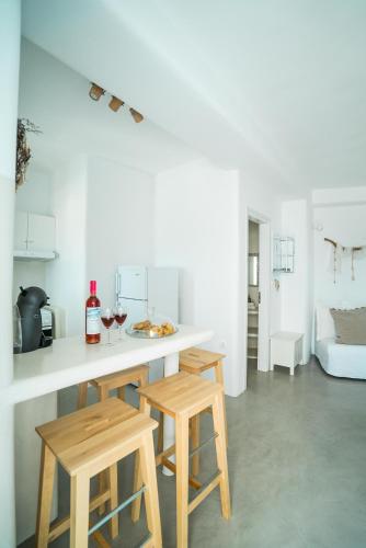 Plori Studios and Apartments - image 6