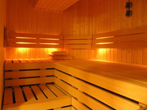 Guesthouse met Sauna en gratis Parkeren