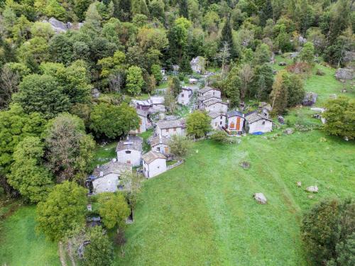 Viesnīcas āriene, Baite La Pedruscia in Val Masino