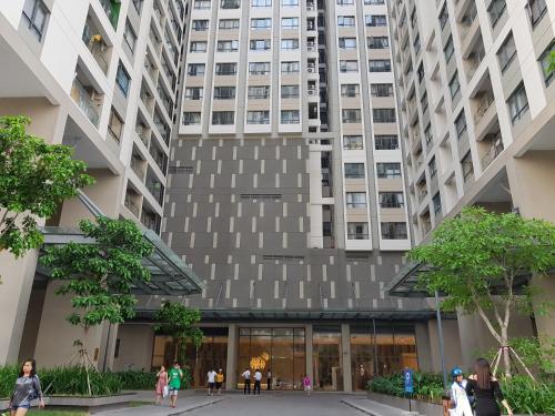 Gold view APT4/2bed/2bath/free Pool&Gym