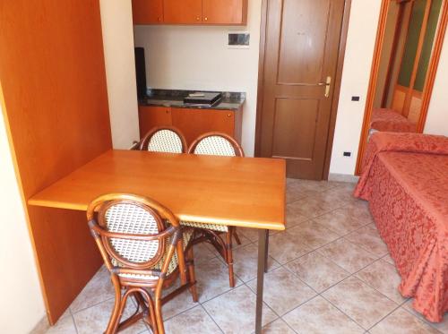 Hotel Bella Riviera - image 4