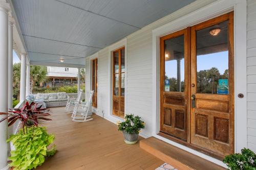 Surf Song Bed & Breakfast