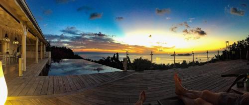 Balcony/terrace, Sunset Bay - villa de luxe avec magnifique vue Ilets Pigeon in Bouillante