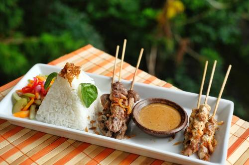 The Grand Hill Resort-Hotel – Bogor, PA