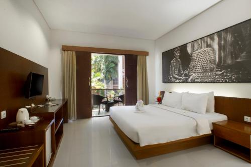 New Garden View Resort Room Type - Deluxe Double or Twin Room with Pool View