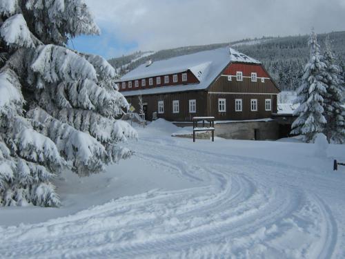 Stará škola - Dolní Malá Úpa