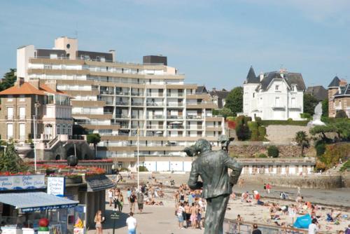 Residence Le Crystal Dinard Plage Dinard France