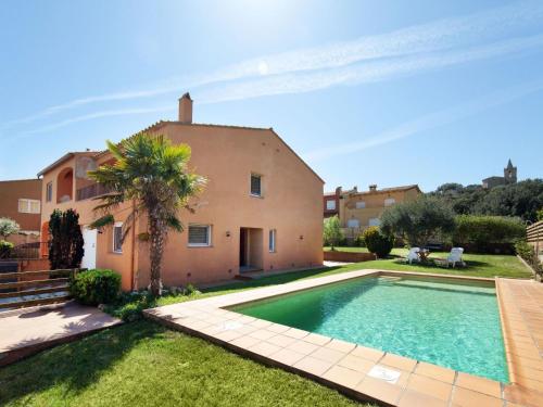  Holiday Home Villa Chari in Montrás