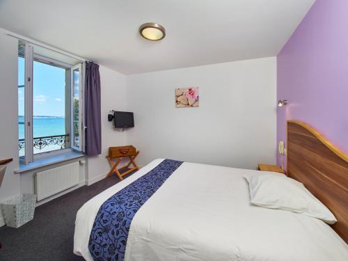 Logis Hotel Belle-Vue - image 10
