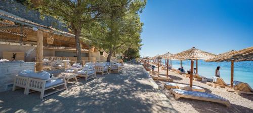 Lavica Seaside Apartments, Podstrana 5