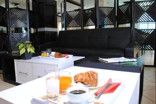 Nourriture et boissons, MARAVAL in Hai Tarik