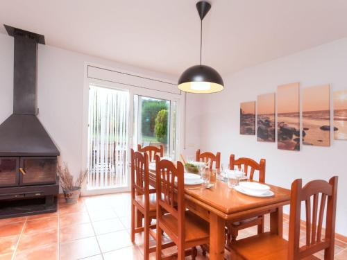  Holiday Home Villa Chari in Montrás