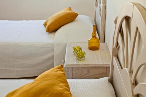 2 sofa beds