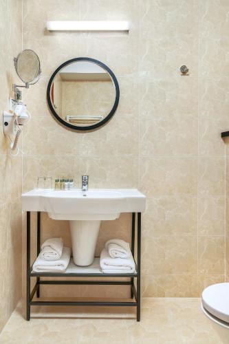 Metropolo by Golden Tulip Krakow - image 2