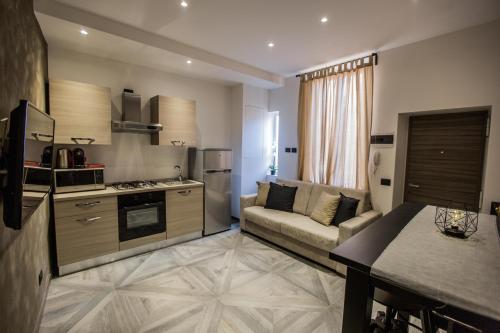 Castle Apartment near Duomo 2