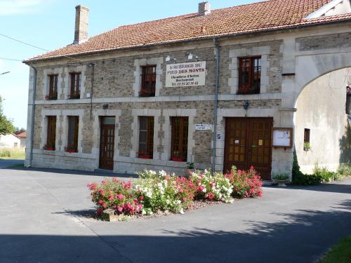 auberge du pied des monts chambre d'hôte Machault