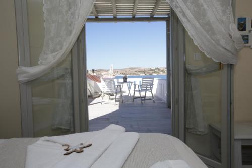 Alexandra's Rooms - image 8