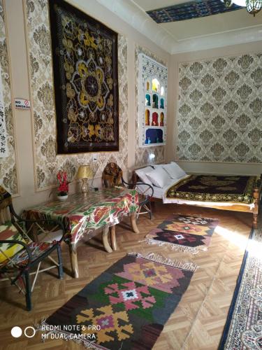 Gulnarakhanum Guesthouse