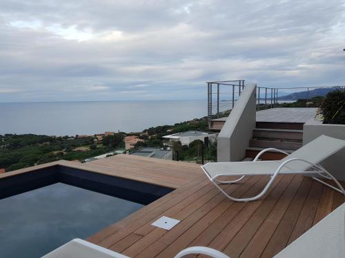 ทัศนียภาพภายนอกโรงแรม, Villa MAKELE in กัลวี