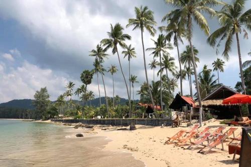 Nautilus Right On The Beach Resort Adults Only