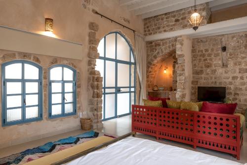 Arabesque Arts & Residency in Acre