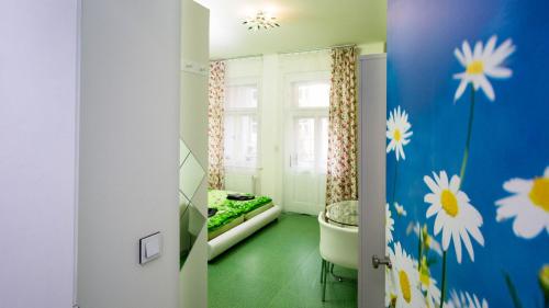 Apartment Four Year Seasons - WALKABLE TO CENTRE, METRO AND RIVERSIDE, Praha (fotografie 8)