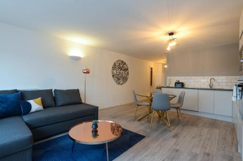 Picture of Super Modern City Centre Serviced Apartment