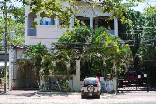 Entrance, La Buena Vida 2 in Tamarindo