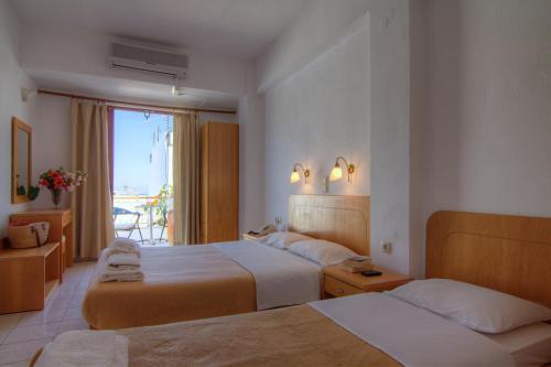 Adonis Hotel, Agia Galini (foto 11)