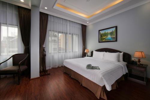 Double or twin room, deluxe, city view