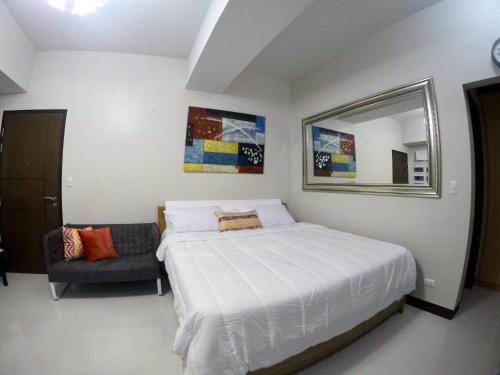 101 Newport Condo C2