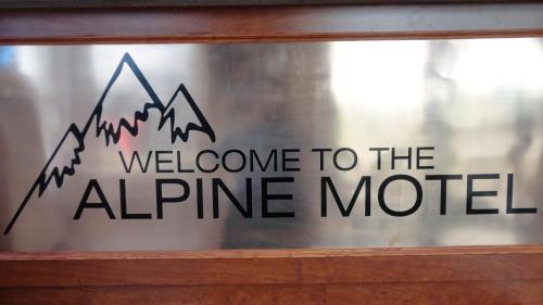 Alpine Motel in Kamloops, Canada